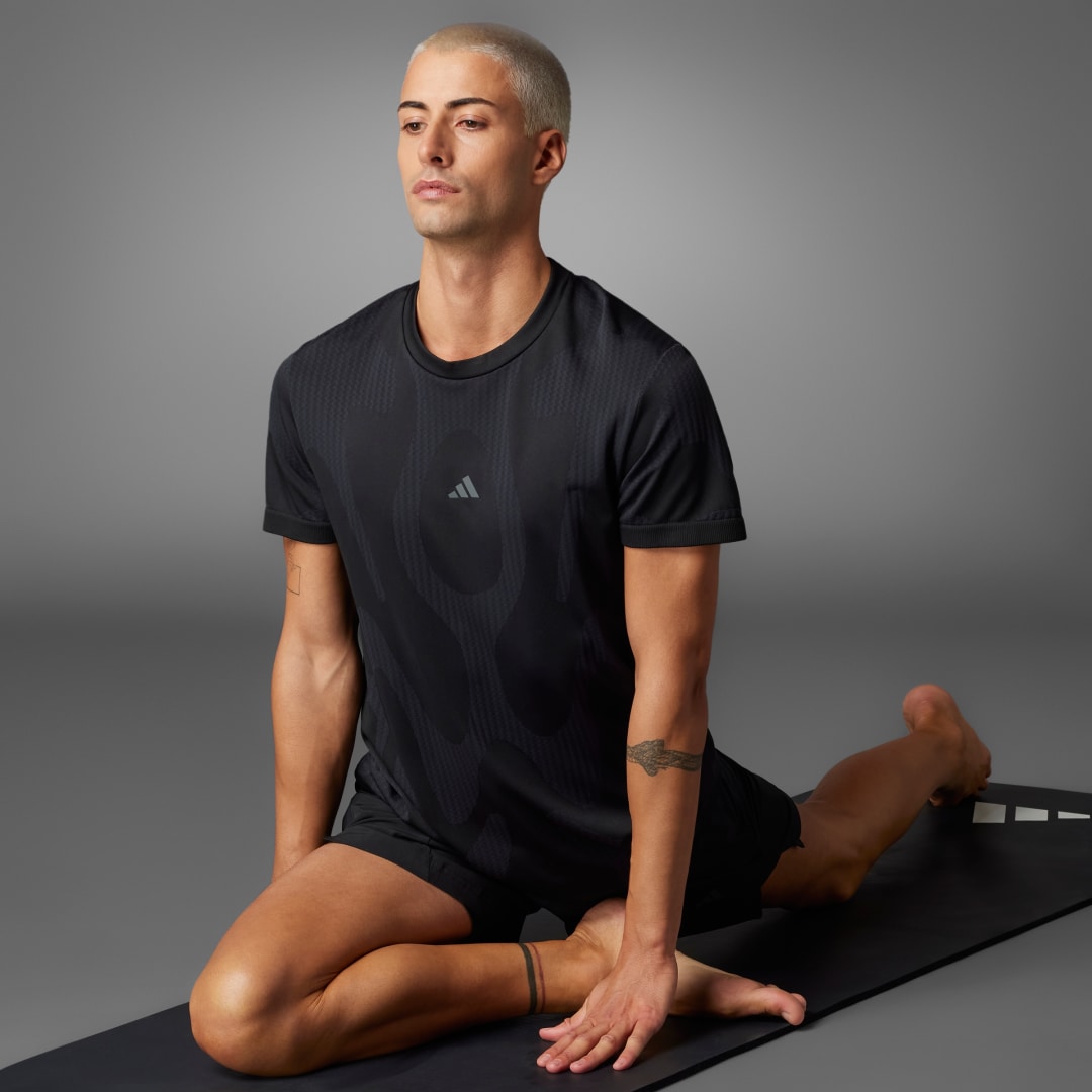 Designed for Training Yoga Seamless T-Shirt