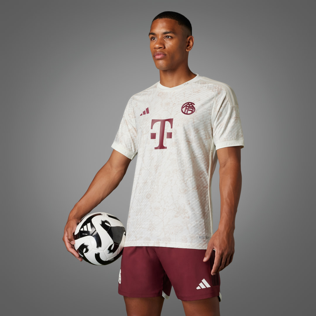 FC Bayern München 23/24 Ausweichtrikot Authentic
