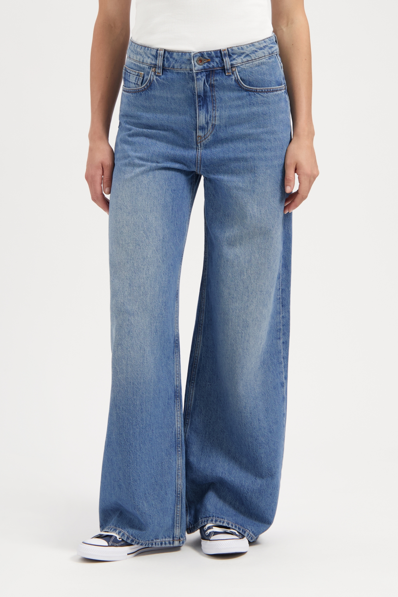 Kuyichi Damen vegan Jeans Francis Super Wide Rosebowl Blau