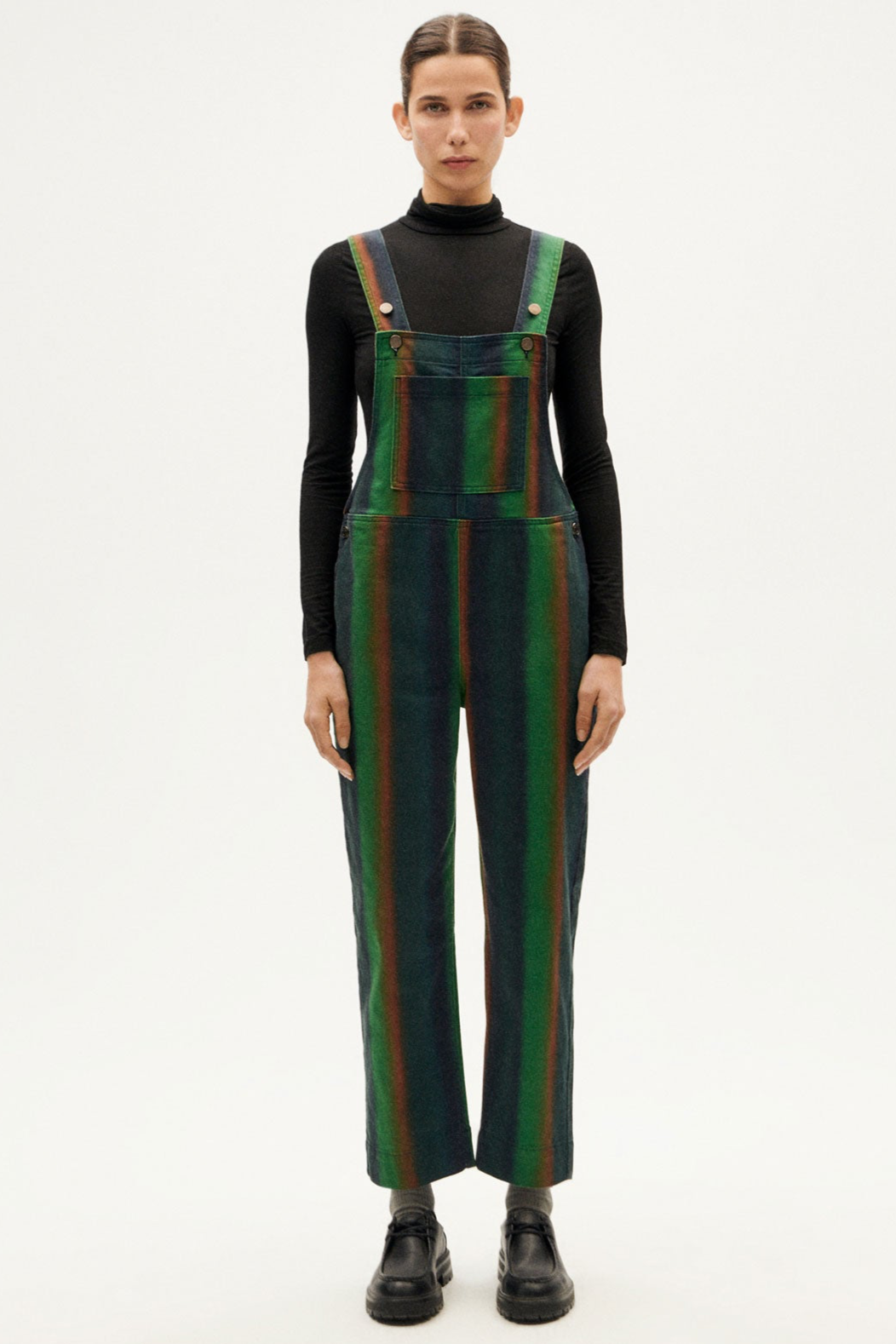 Thinking MU Damen vegan Latzhose Monkey Light Swamp Green