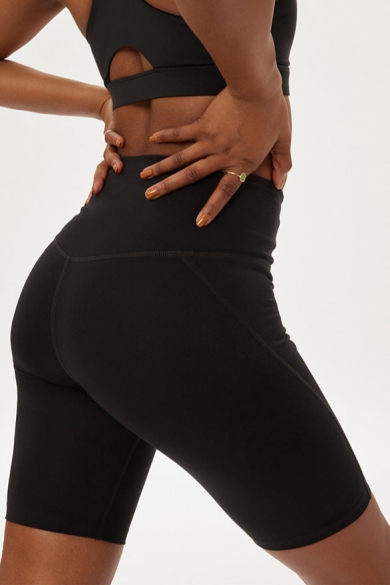 Girlfriend Collective Damen vegan Biker Shorts Komprimierend High-Rise Schwarz