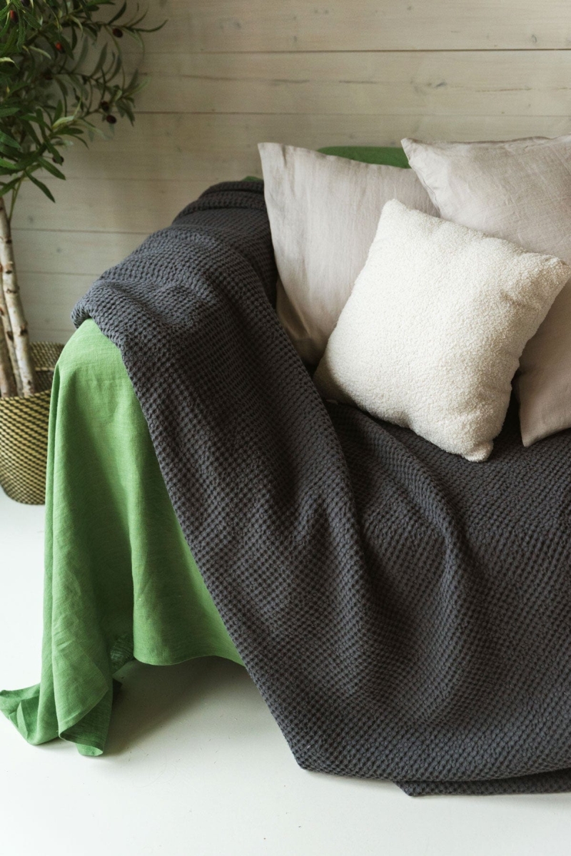 AmourLinen unisex vegan Decke Waffel Holzkohle