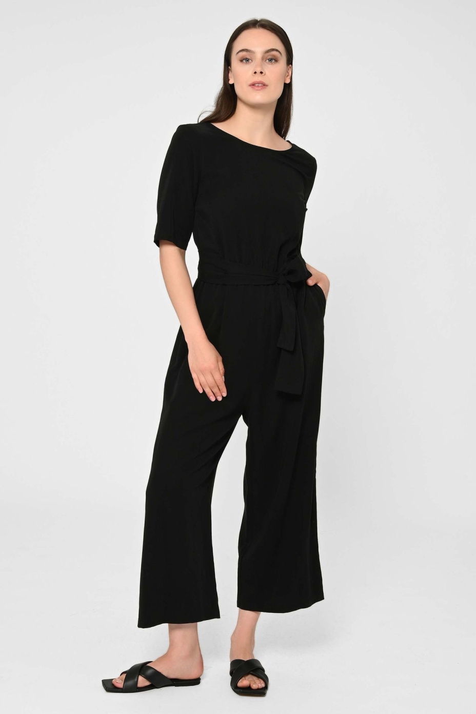 LOVJOI Damen vegan Jumpsuit Staine Halbarm Schwarz