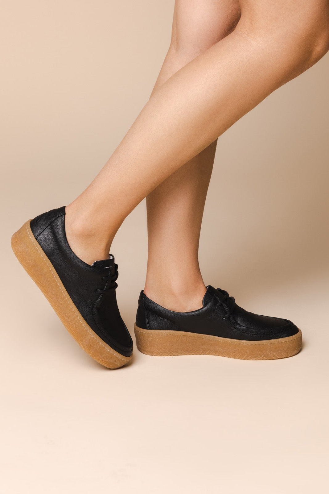 VENUS IS VEGAN Damen vegan Loafer Billy Schwarz