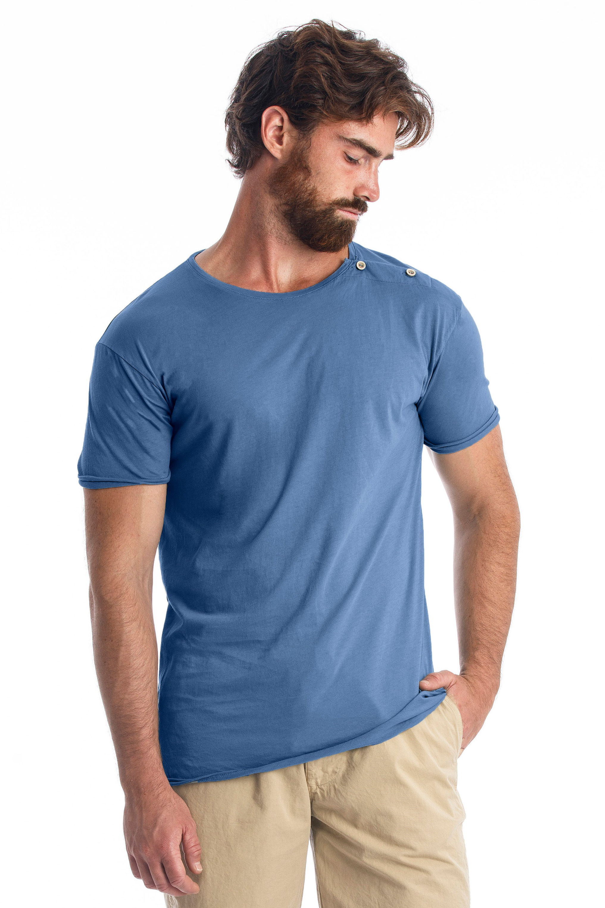 RAVENS VIEW IBIZA Herren vegan Tee Egan Knopf Indigoblau