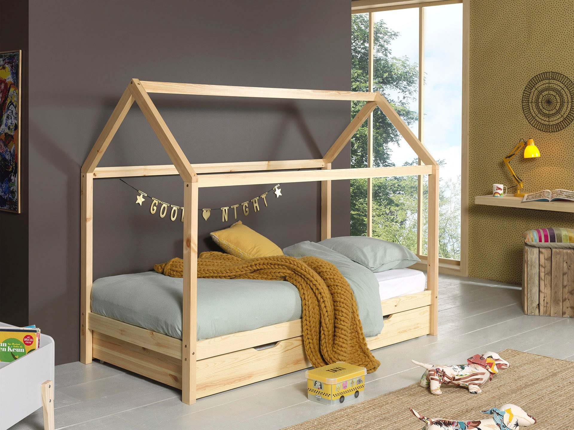 Vipack Hausbett 'Dallas, Hausbett Kiefer massiv, stabil gebaut, mit Rolllattenrost' B/H/T ca. 208x158,5x98cm, das Dach lässt sich noch hübsch dekorieren, wahlweise mit oder ohne Bettschublade, 2 Farben zur Wahl