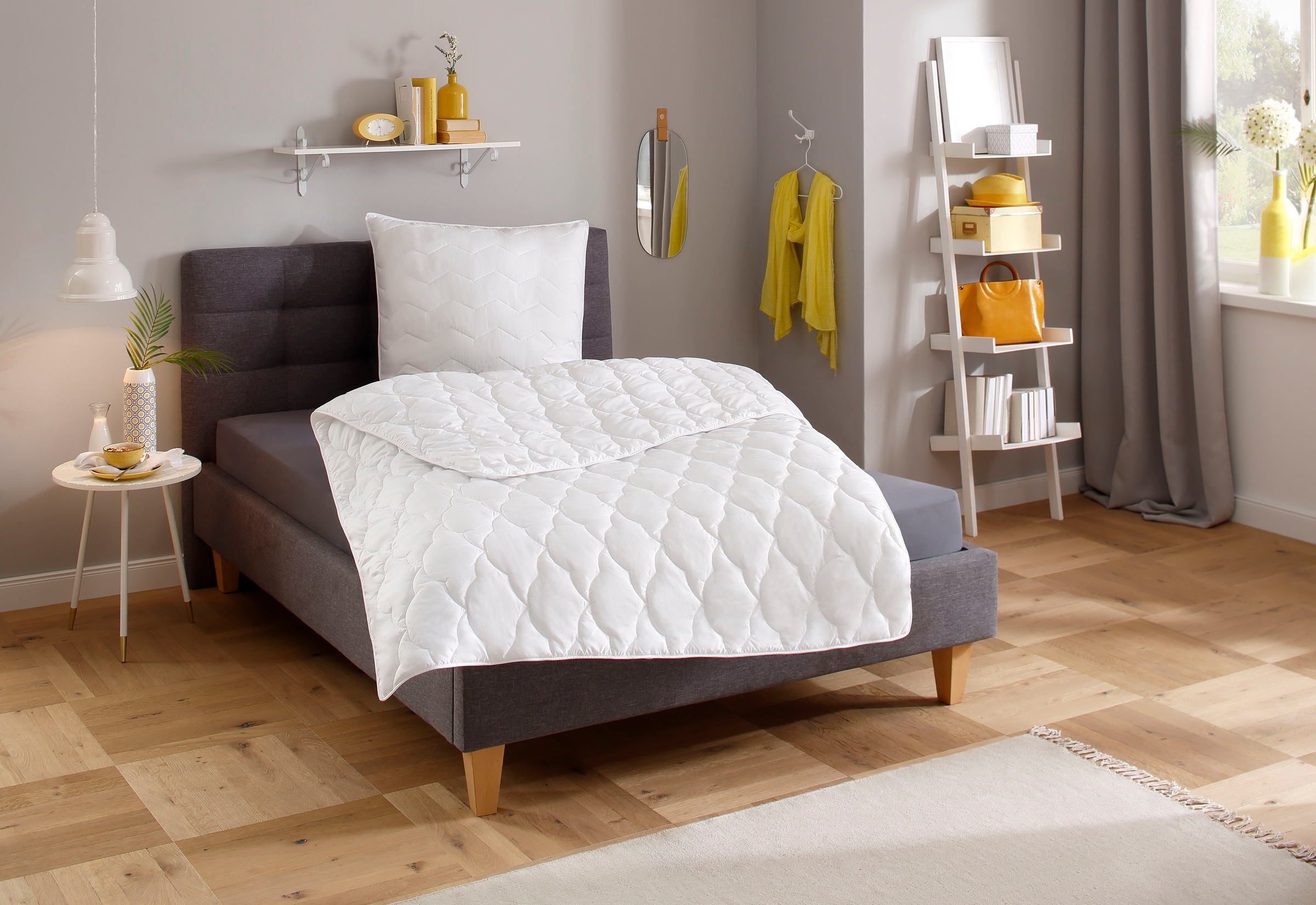 OTTO home Microfaserbettdecke 'Mondschein, Bettdecke 135x200 cm, 155x220 cm, 200x200 cm' leicht Füllung Polyester 1 Stk. tlg. Bettdecken, Sommer, Winter; allergiker geeignet (Hausstauballergiker)