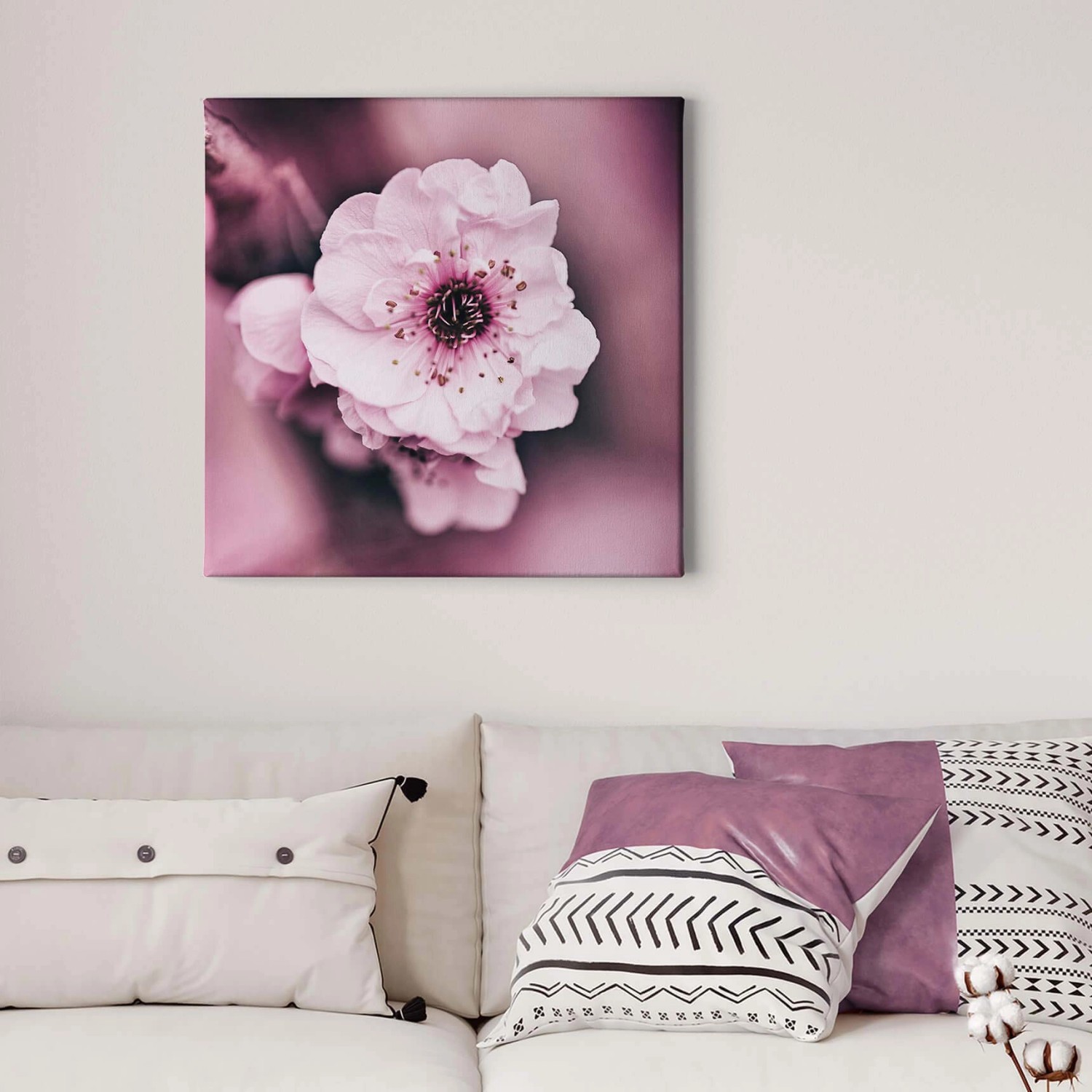 Bricoflor Leinwand Bild Mit Rosa Blüte Blumen Leinwandbild Ideal Für Schlafzimmer Und Mädchenzimmer Nahaufnahme Von Blume Auf Quadratischer Leinwand