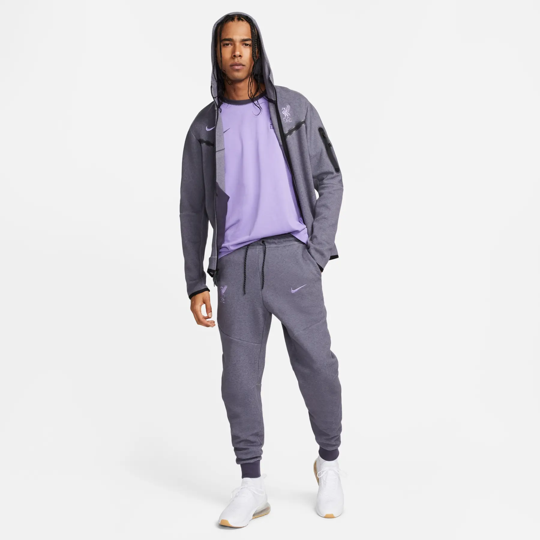 Trainingshose FC Liverpool Tech Fleece 2023/24