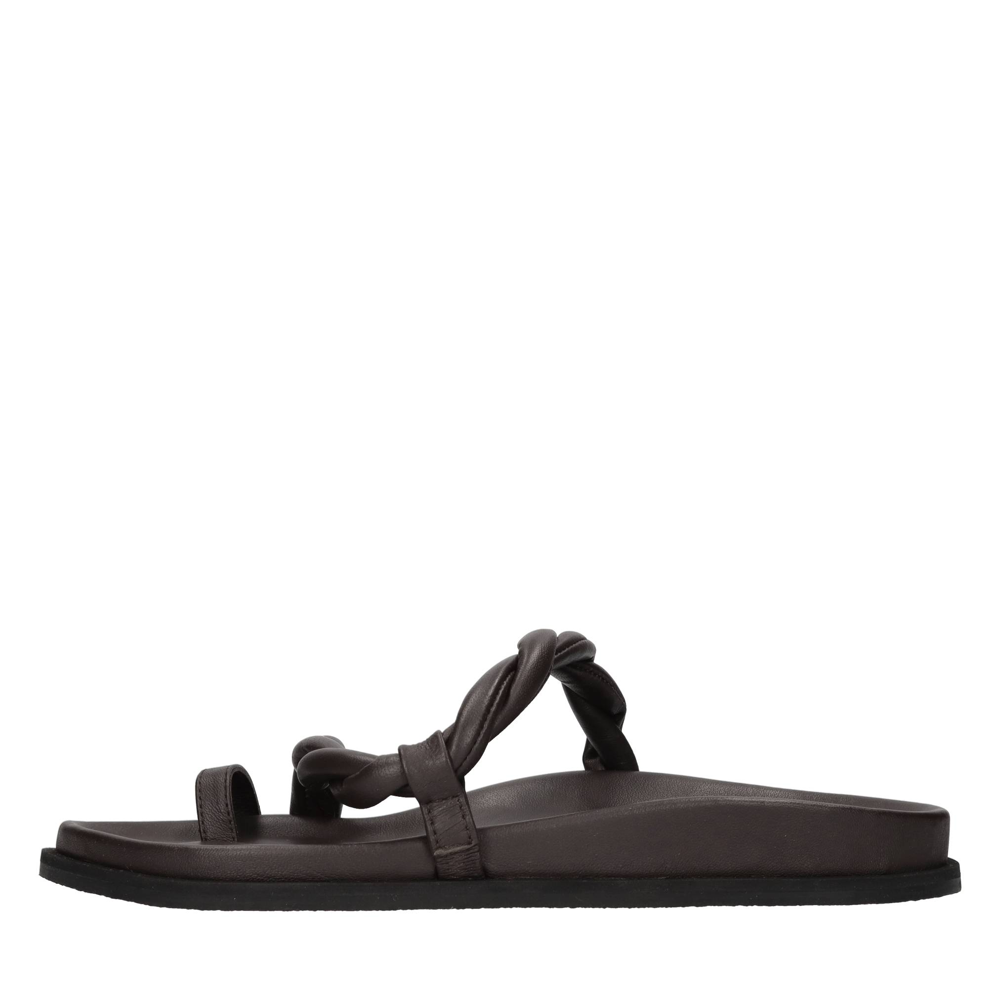 Elena Iachi Sandals Leiter Moron