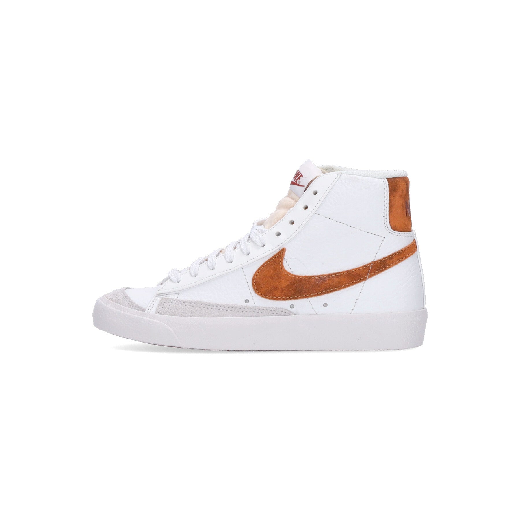 Damen-High-Schuh „Wmns Blazer Mid 77 Summit White/Hot Curry/Mars Stone“.