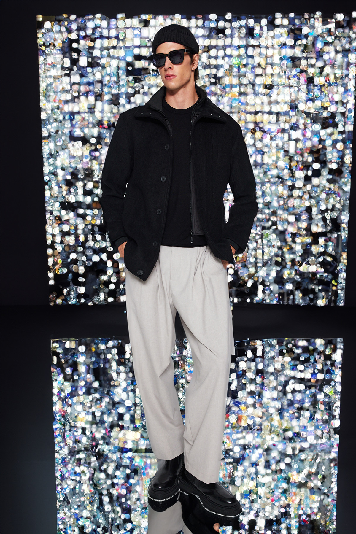 Trendyol Collection Schwarzer Wintermantel Aus Wollmischung Mit Prägung Regular Fit, Stehkragen für Herren - S