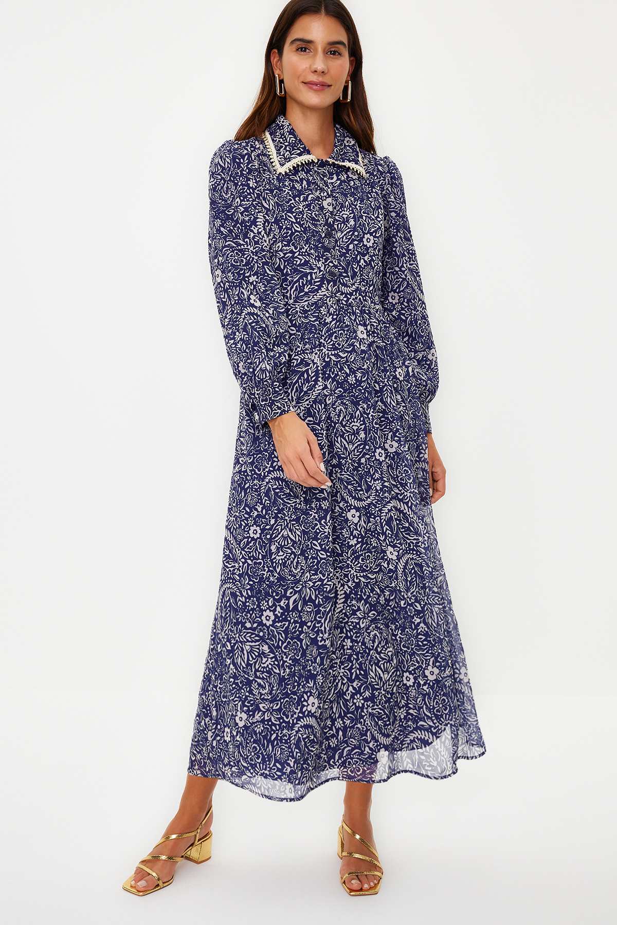 Trendyol Modest Blaues Kleid Aus Chiffon Mit Blumenkragen Und Detailliertem Futter für Damen - 38
