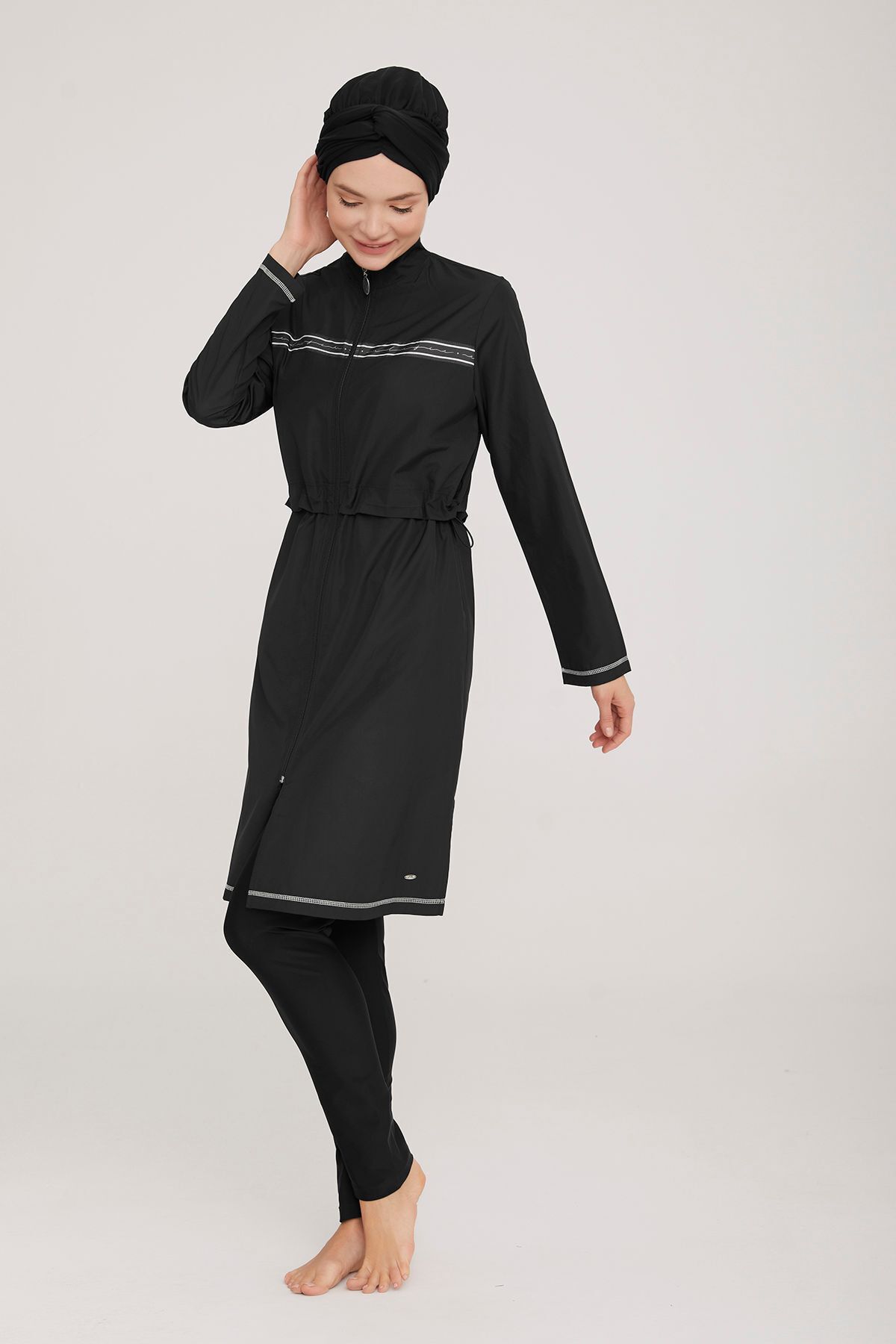 ZF BUTİK Schwarzer Hijab-badeanzug – Reißverschluss Und Vollständig Bedeckter Zf-badeanzug für Damen - M