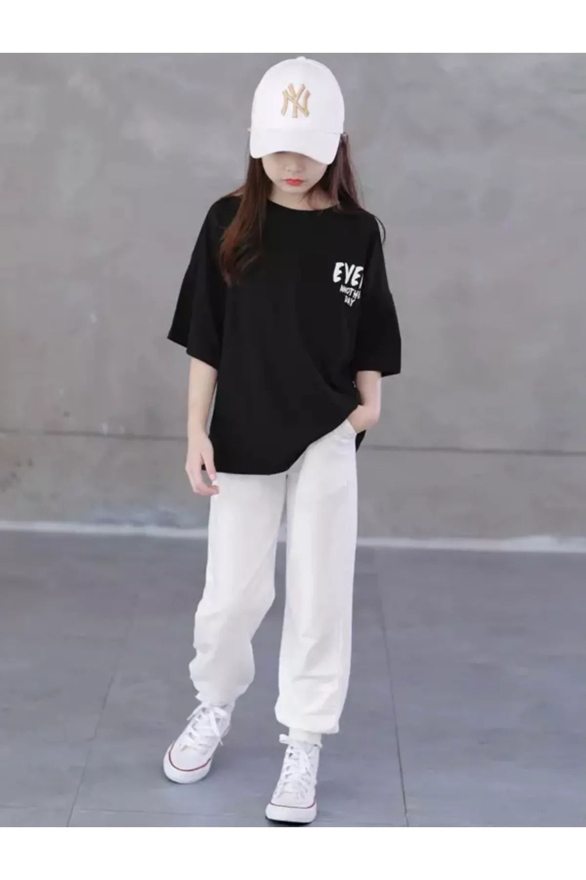 Machetta Bedrucktes T-shirt- Und Jogginghosen-set Für Kinder Von Ever - 2–4 Jahre