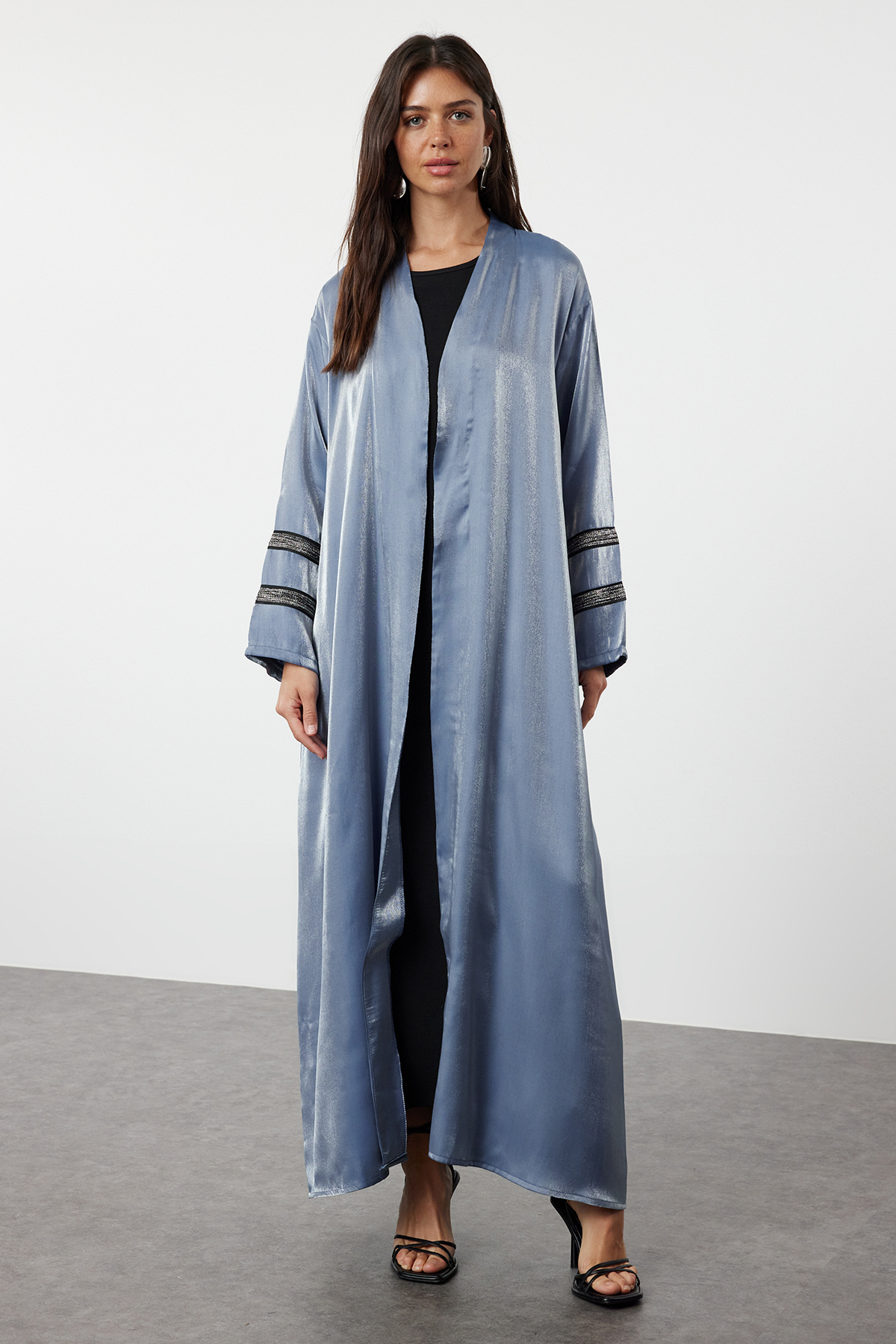 Trendyol Modest Glänzend Indigoblau Besticktes Langes Ferace Und Abaya - für Damen - 38