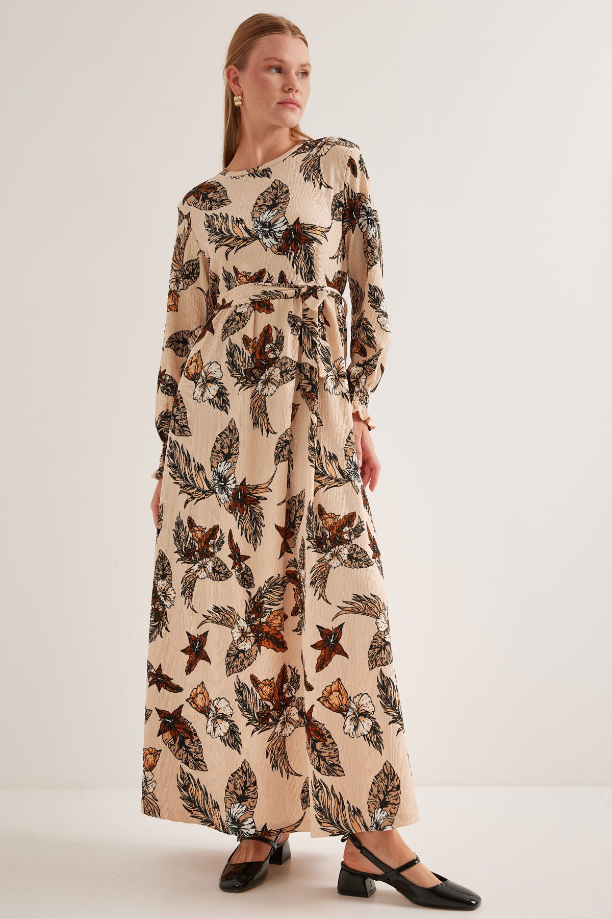 Bigdart Braunes, Cremefarbenes Gemustertes Strick-hijab-kleid 1525 für Damen - 46