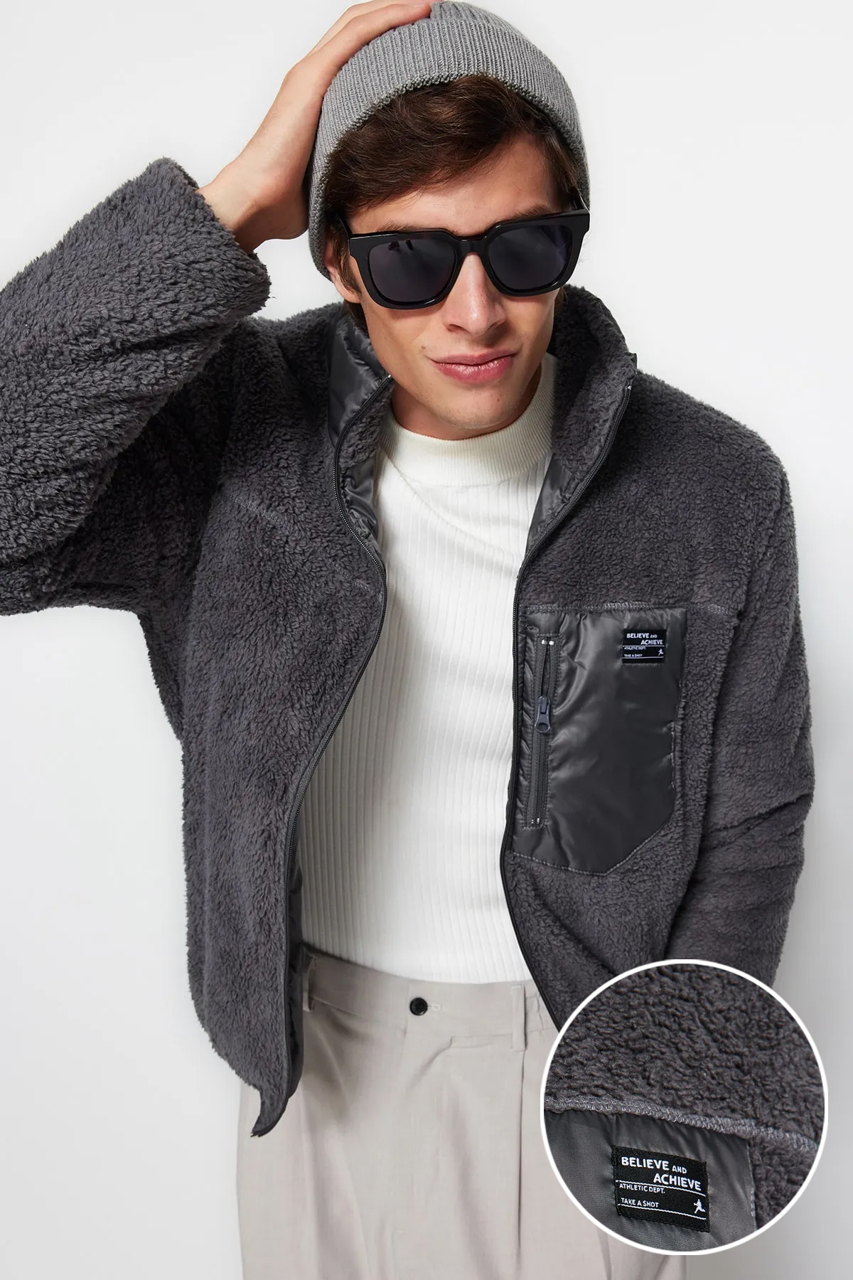 Trendyol Collection Welsoft Plüsch-wintermantel Anthrazit, Regular Fit, Etikett Detailliert für Herren - L