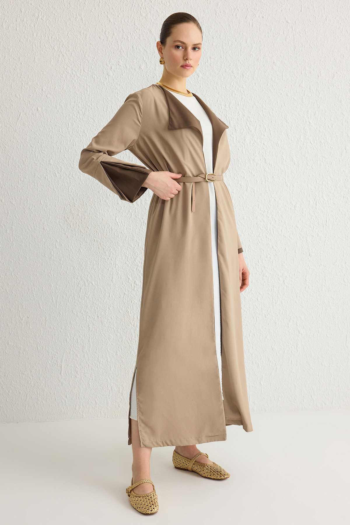 Trendyol Modest Beige-braune, Farbblockierende Lange Aerobin-webkappe & Ferace & Abaya für Damen - 40