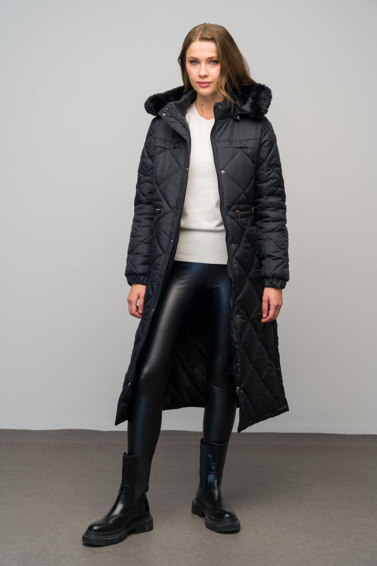 Olcay Schwarzer Langer Steppmantel – Kapuze Mit Abnehmbarem Pelz Und Kordelzug An Der Taille für Damen - 38