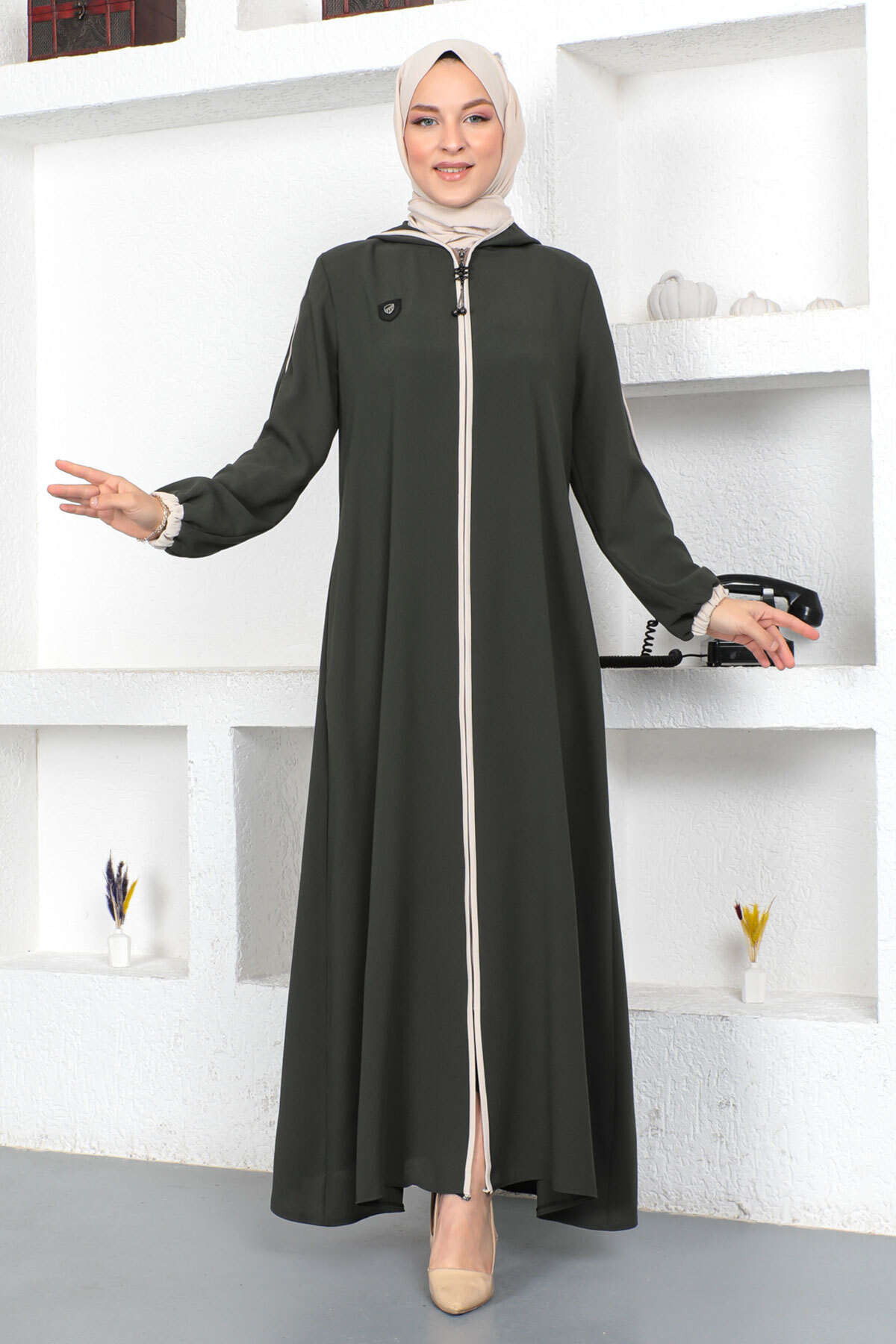 Tesettür Dünyası Farbiges Hijab Abaya Am Ärmelende Tsd230415 Khaki für Damen - 48
