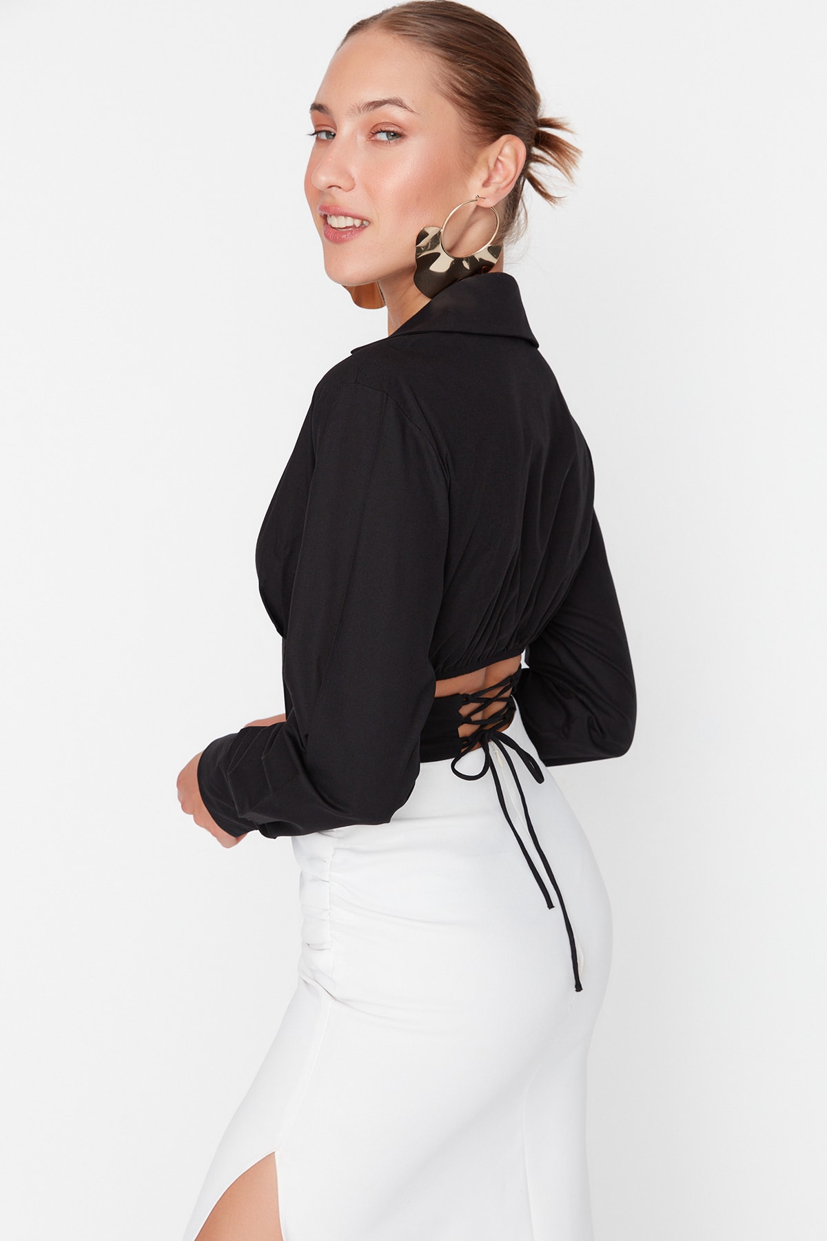 Trendyol Collection Schwarzes, Mit Korsett Gefüttertes, Detailliertes, Gewebtes Popeline-hemd für Damen - 34