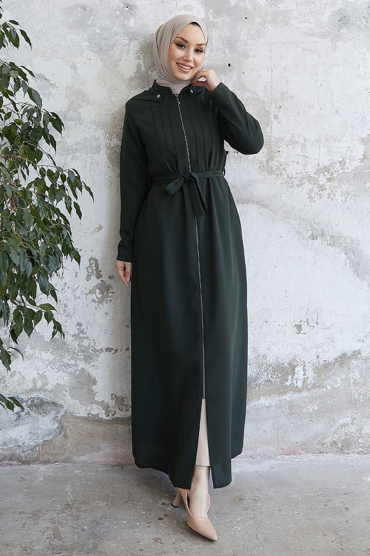 InStyle Lorbeer-paspelmuster-abaya Mit Gürtel – Khaki für Damen - 46