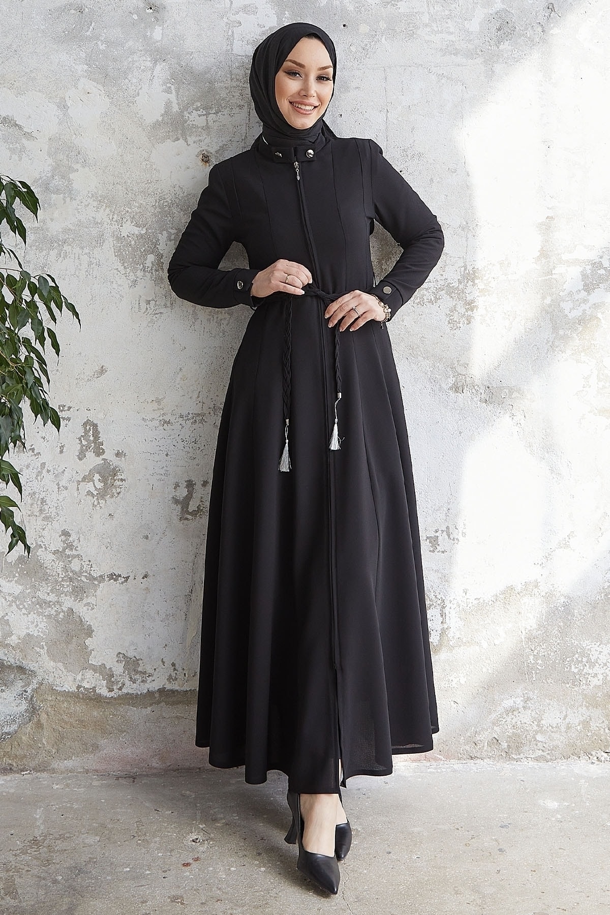 InStyle Sivya-kragen, Knopfgürtel, Gestrickte Abaya – Schwarz für Damen - 40