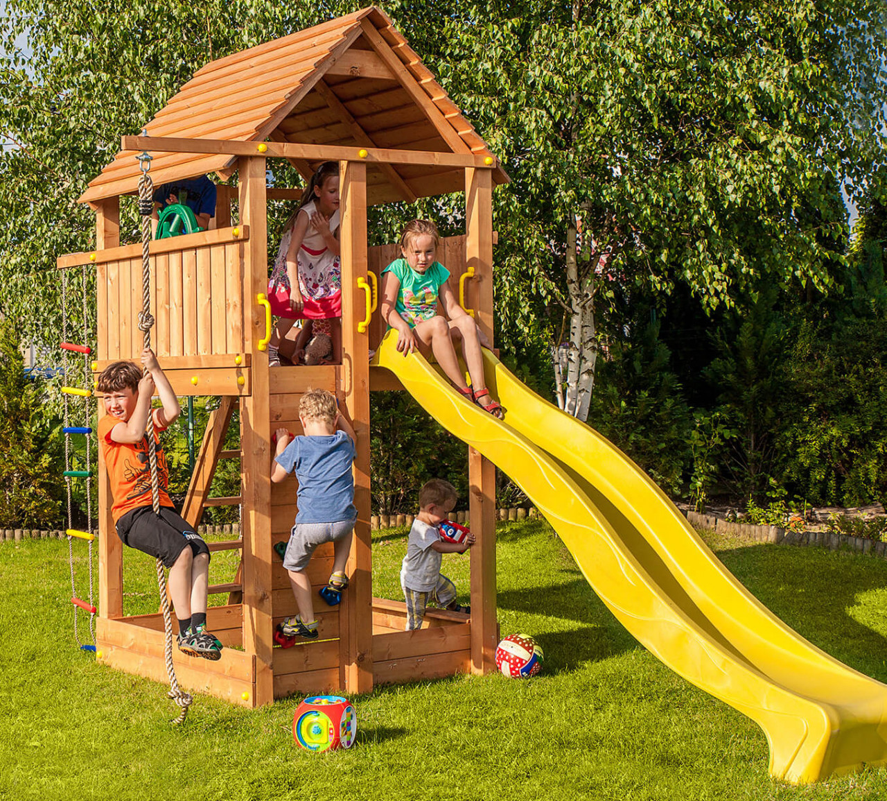 Spielturm Driver,incl. Rutsche - 2 Varianten '2: Variante 1 zzgl. Rennwagen'