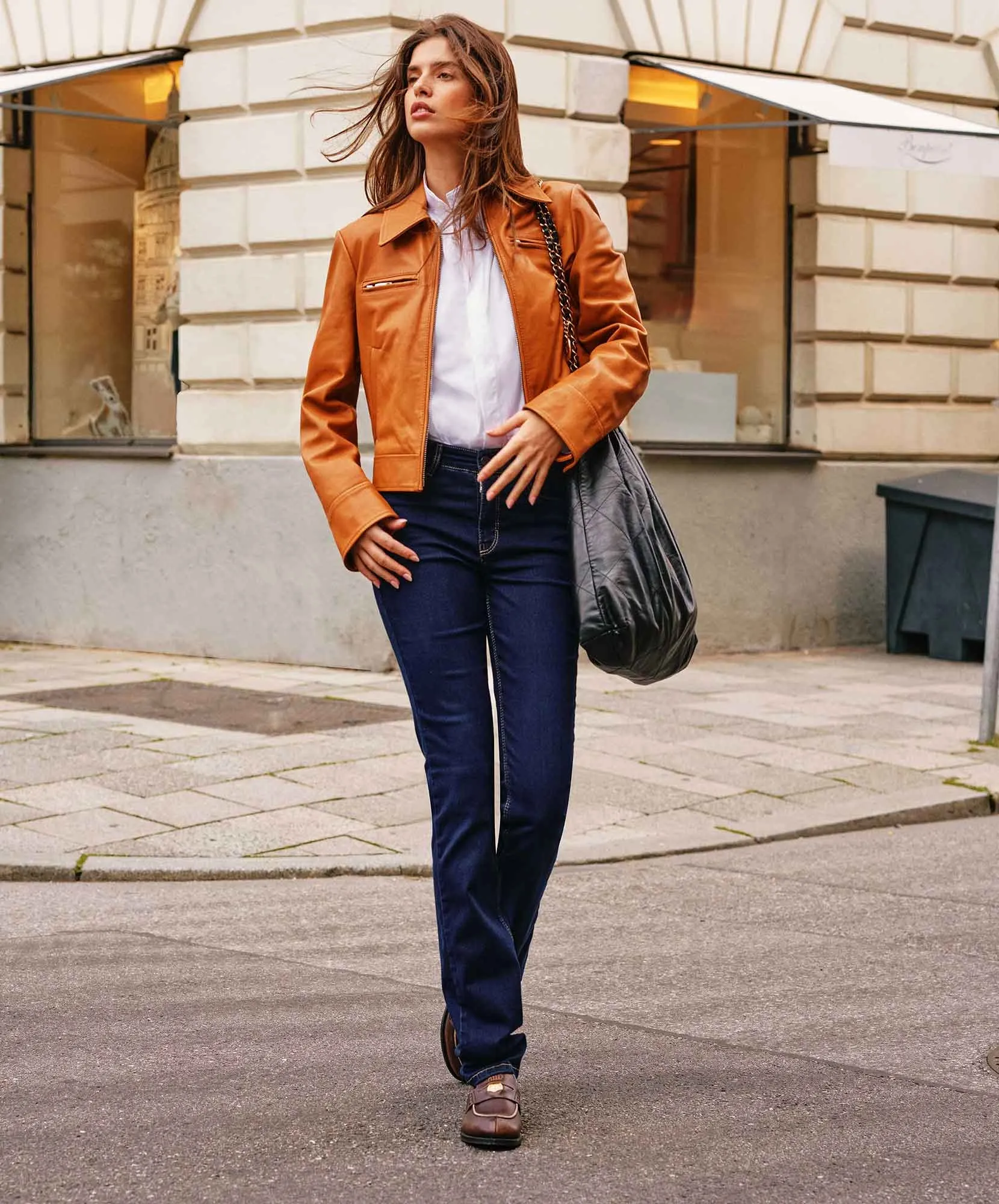 MAC Straight Jeans Dream in Mid Blue Authentic Wash