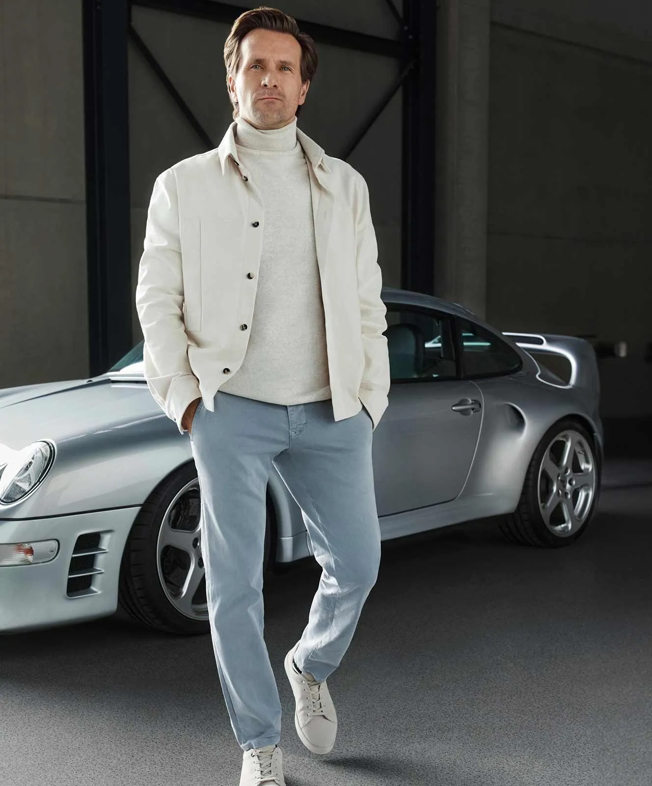 MAC Chino Hose Drivers Pants in Steel Blue