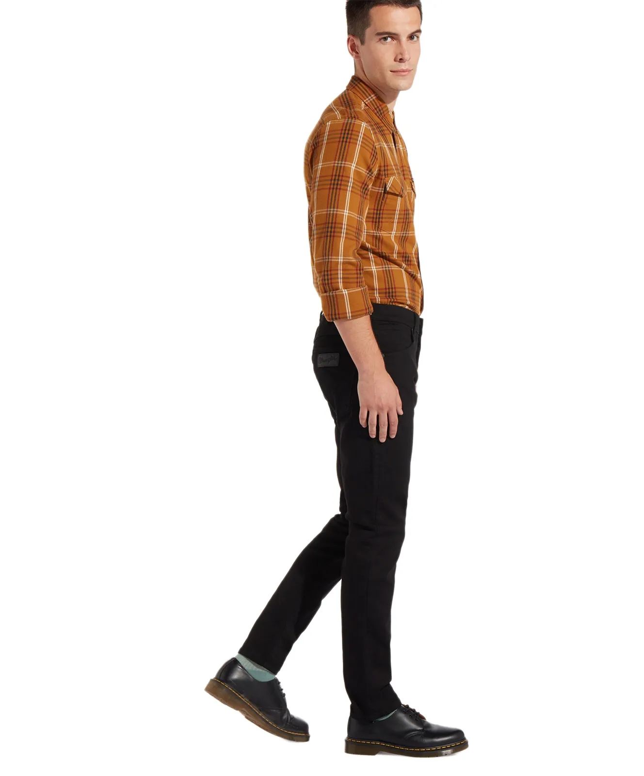 Wrangler Tapered Jeans Larston in Black Valley