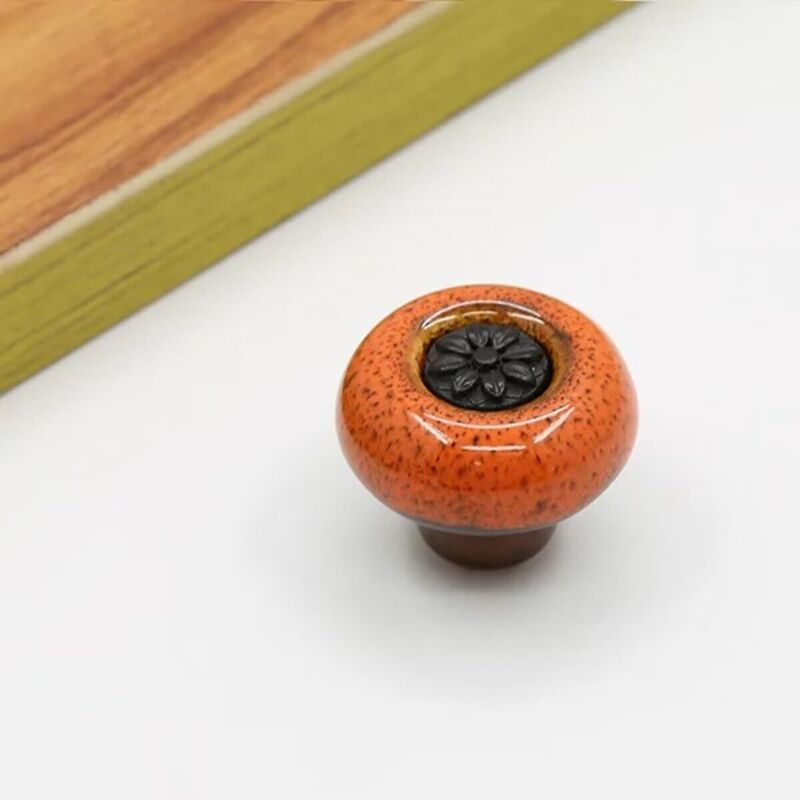 Gabrielle - 2er-Set Keramikknöpfe – runde Vintage-Küchenschranktürknöpfe für Möbelschubladen – Shabby-Chic-Vintage-Stil (Durchmesser 32 mm)