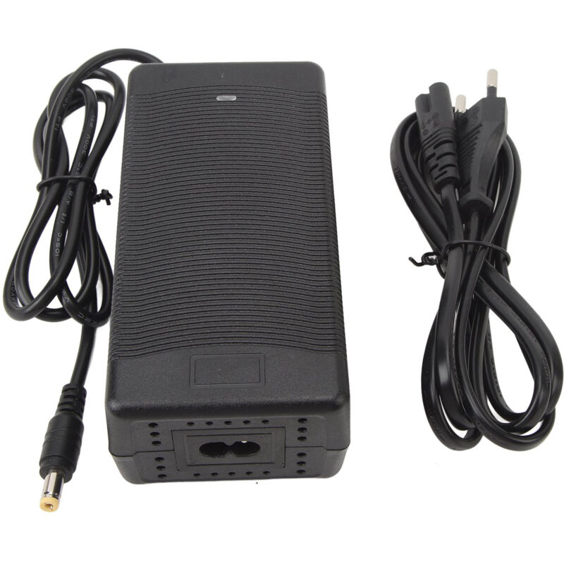 54,6 V 2 A Ladegerät für E-Bike-Akkus, 5,5 x 2,1 mm DC-Stecker, Netzteil für Elektroroller, EU-Stecker, 100–240 V Wechselstrom
