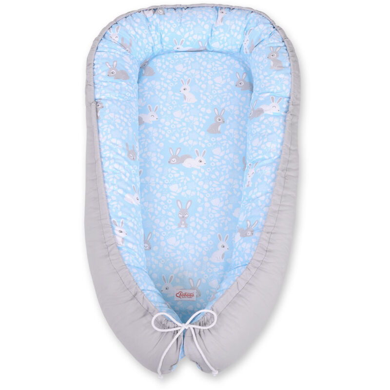 Babykokon, doppelseitig, Laufstall, Wickeltuch, Premium BOBONO - blau/graue Hasen