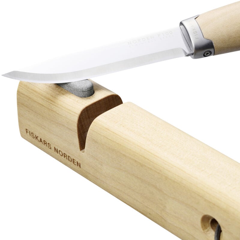 1071898 Norden Axt- und Messerschärfer - Fiskars