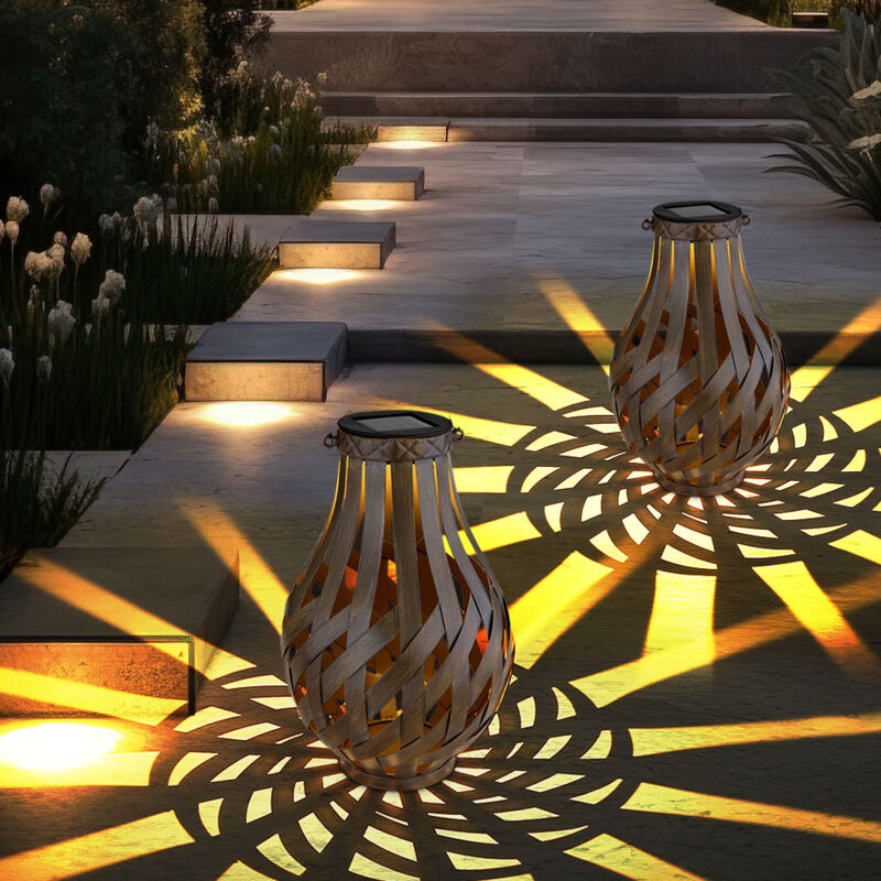 Gartendeko Laterne Solar Windlicht mit Bambusgeflecht zum Aufhängen oder Hinstellen, LED warmweiß, DxH 27x17,5 cm, Garten Terrasse, 2er Set
