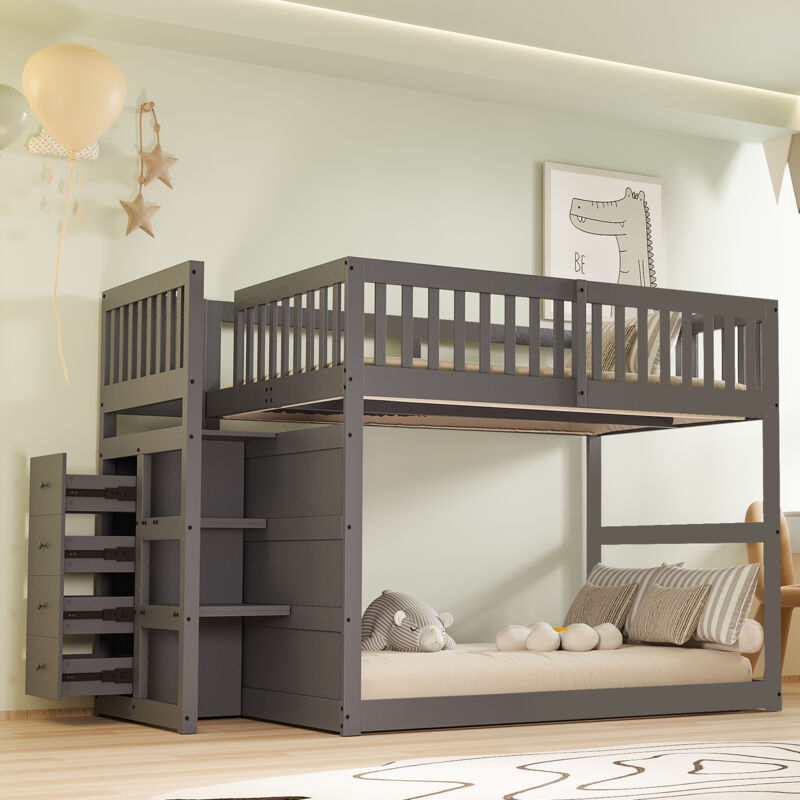 Niedriges Etagenbett 140 x 200 cm, Sicherheits-Etagenbett mit Staufach, Holzbett mit hohem Zaun, Grau