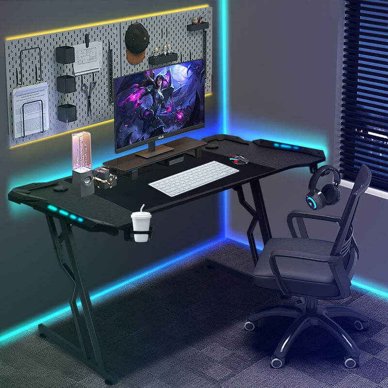 Randaco Gaming Schreibtisch 140x60cm Gaming Tisch mit Mauspad Computertisch aus Stahl + MDF, met LED+Fernbedienung, Z-förmige