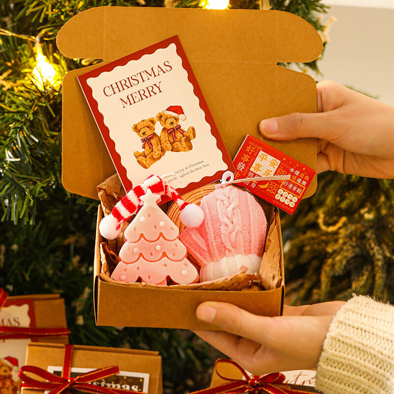 Weihnachtliches Aromakerzen-Geschenkset, kreative Lebkuchenmann-Duftkerze, DIY-Geschenkset für Fortgeschrittene