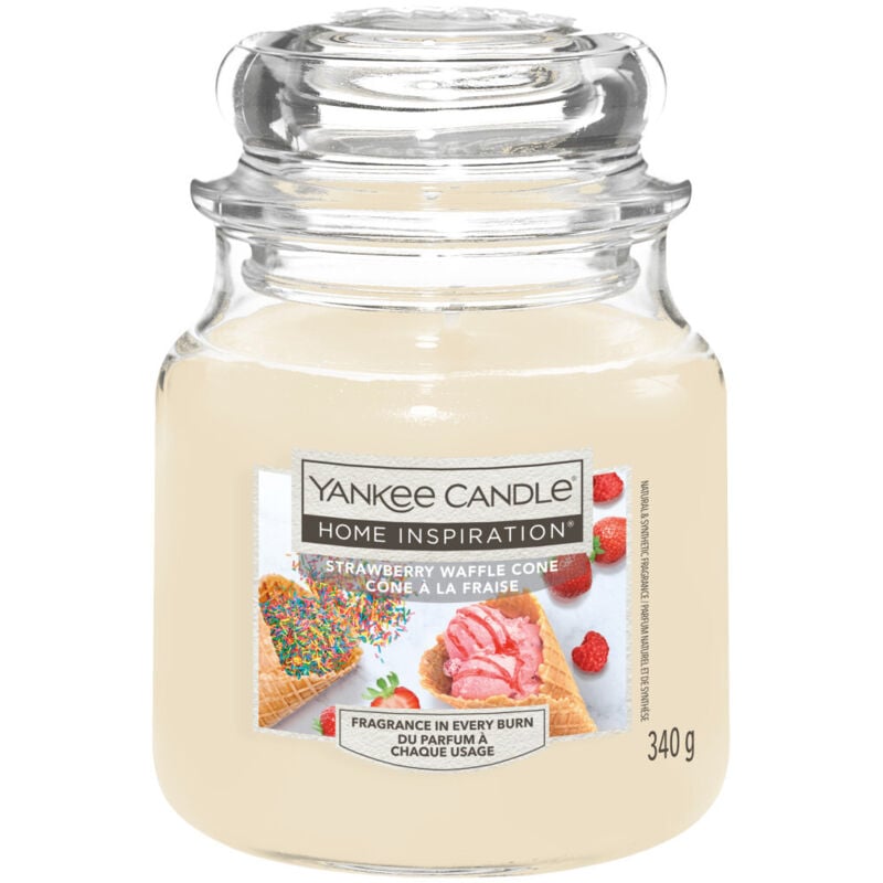 Yankee Candle Duftkerze Mittleres Glas Strawberry Waffle Cone 340 g beige