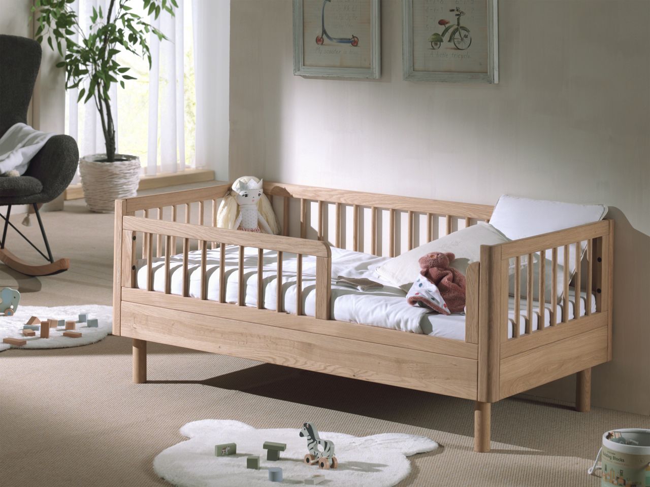Juniorbett Rausfallschutz Kinderbett Gitterbett 70x140 Eiche massiv natur geölt