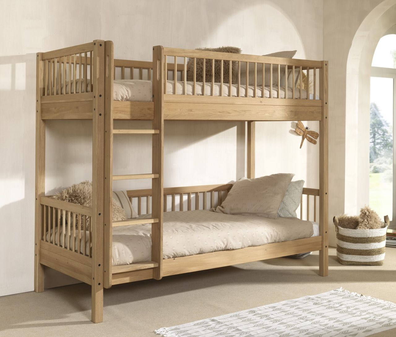 Etagenbett mit zusätzlich geteilten Bettpfosten 90x200 Eiche massiv geölt