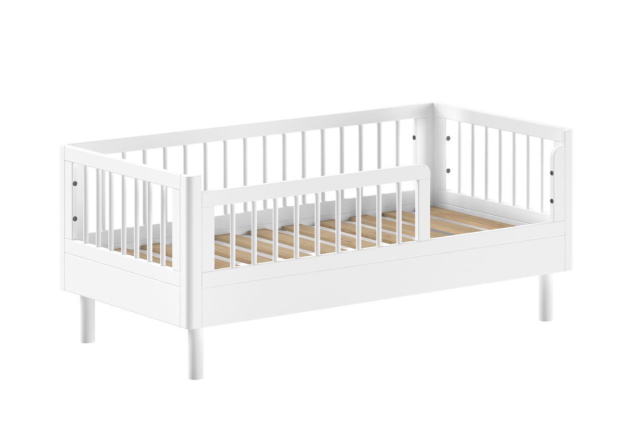 Juniorbett Rausfallschutz Kinderbett Gitterbett 70x140 Buche massiv Weiß