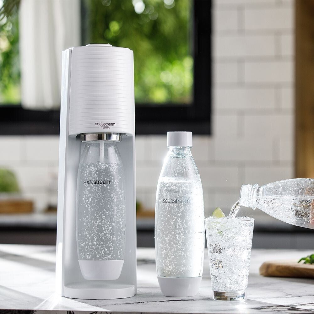 SodaStream Terra weiß Wasseraufbereiter und Zubehör