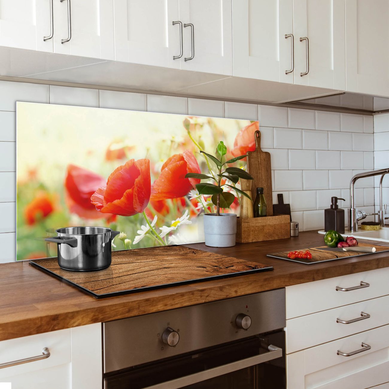 banjado Nischenrückwand 60x90cm Glas Küchenrückwand selbstklebend Spritzschutz Küche Herd ohne Bohren, Sicherheitsglas Motiv Kamille & Mohn