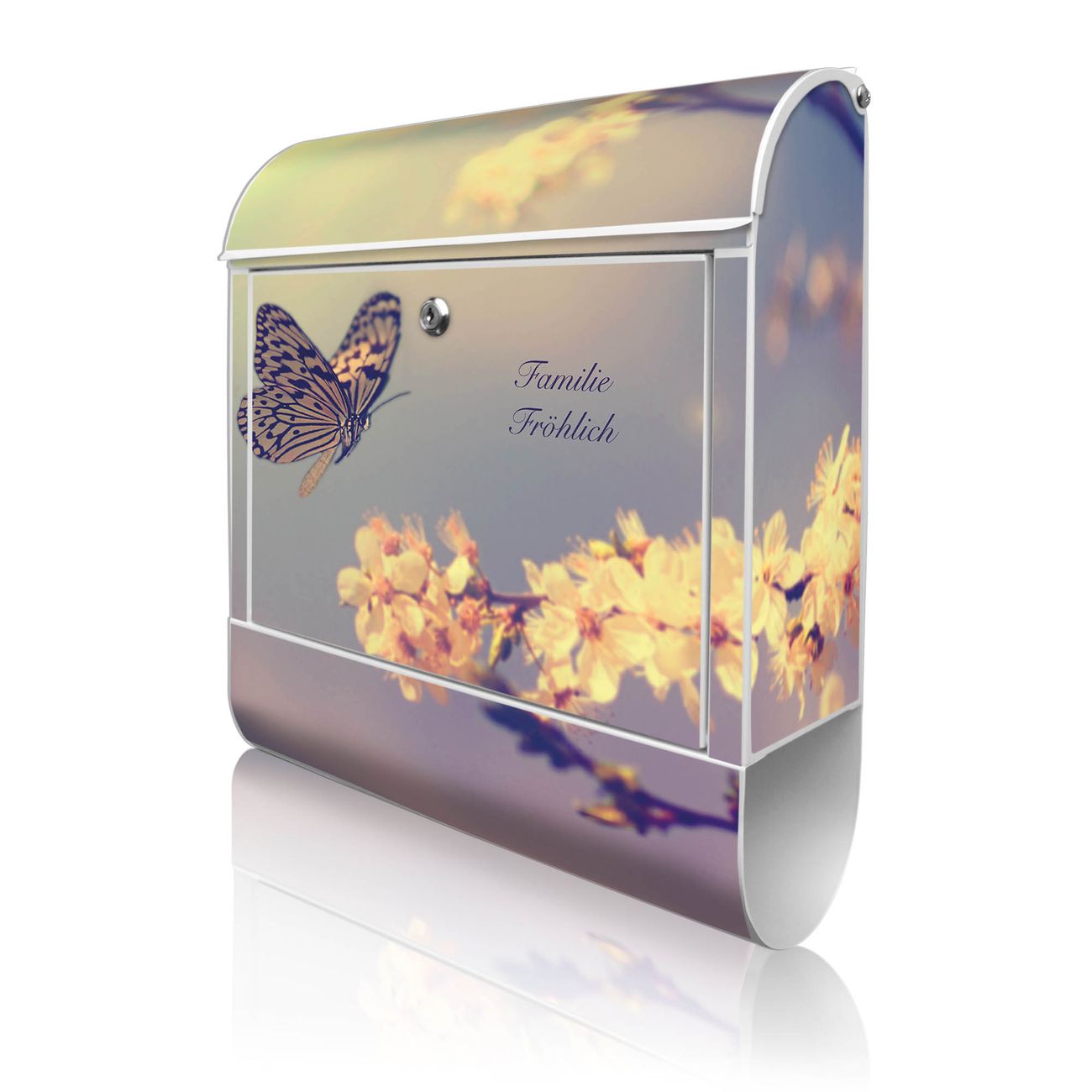 banjado Manufaktur Briefkasten weiß bunt mit Motiv Tag Im Mai 38x47x13cm - mit Zeitungsfach pulverbeschichtet, 2 Schlüssel, mit Montageanleitung