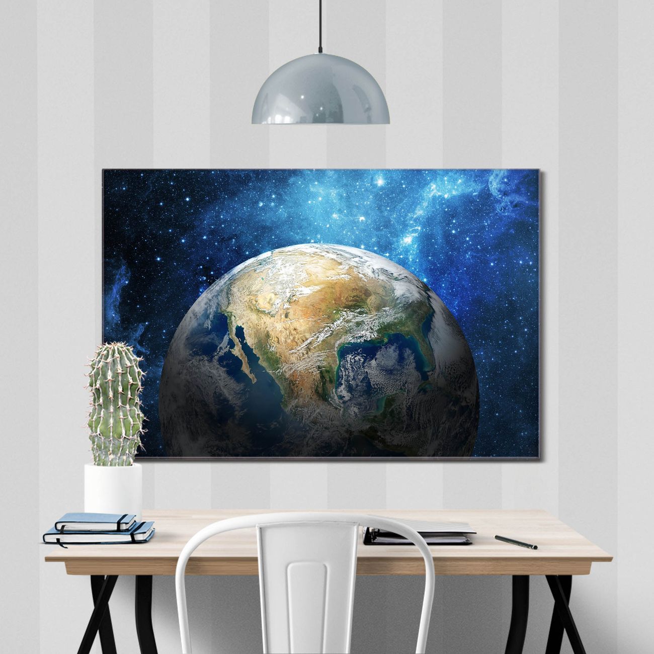 banjado Echtglas Wandbild  Erdkugel im Querformat rahmenlose & individuelle Aufhängung, hochwertig & farbbrilliant, 4mm starkes ESG