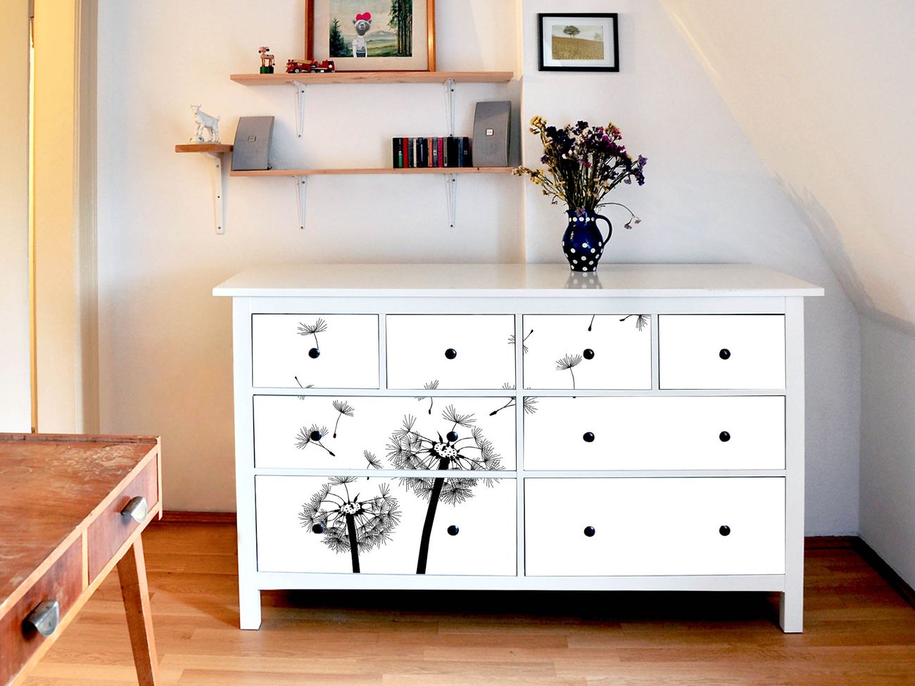 banjado Möbelsticker für IKEA HEMNES mit Motiv Pusteblume 2 selbstklebend Kommode 8 Schubladen Möbel-Tattoo Sticker Klebefolie Schrankfolien Dekorfolie
