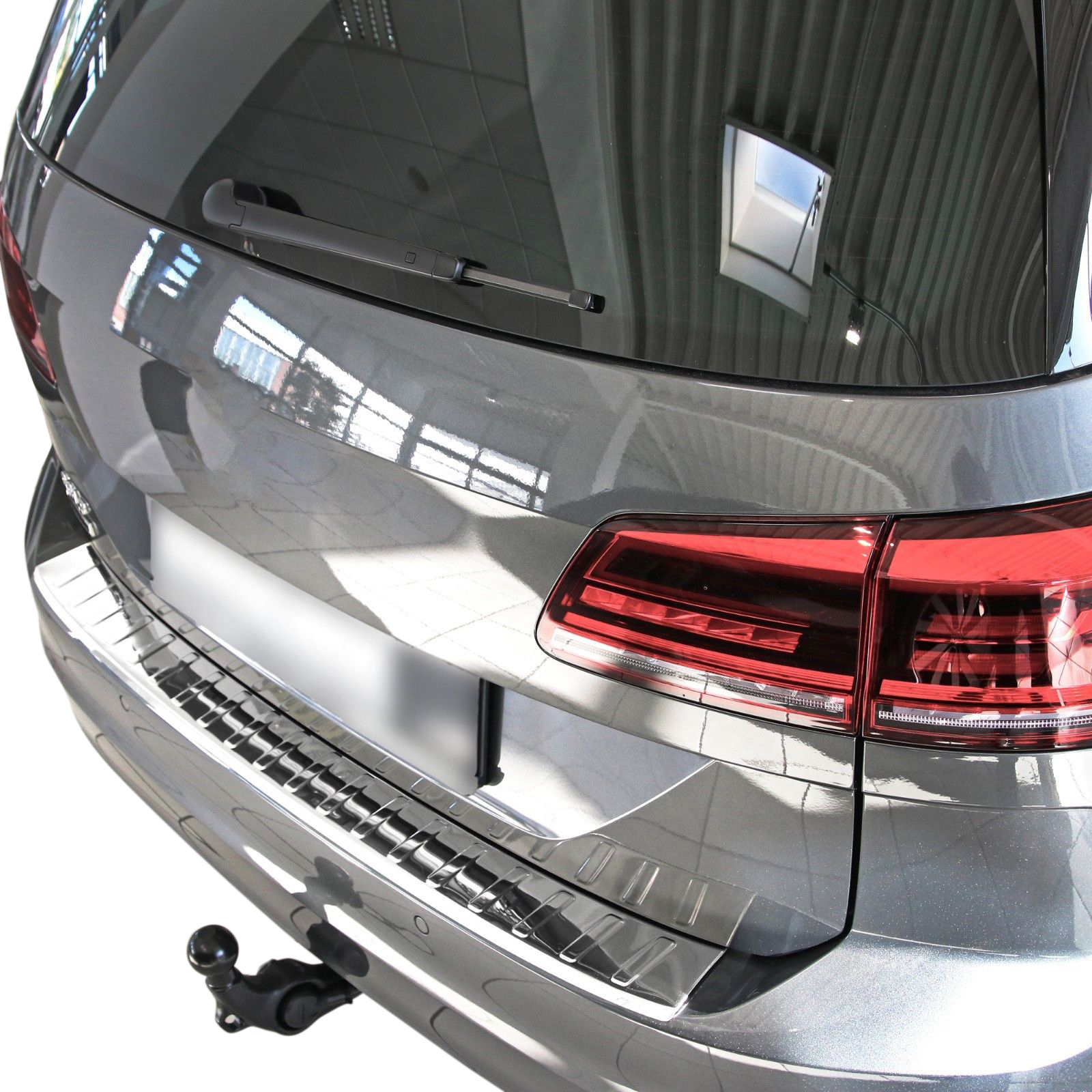 LADEKANTENSCHUTZ Edelstahl V2A Leiste Schutz für VW Golf Sportsvan ab 2014-